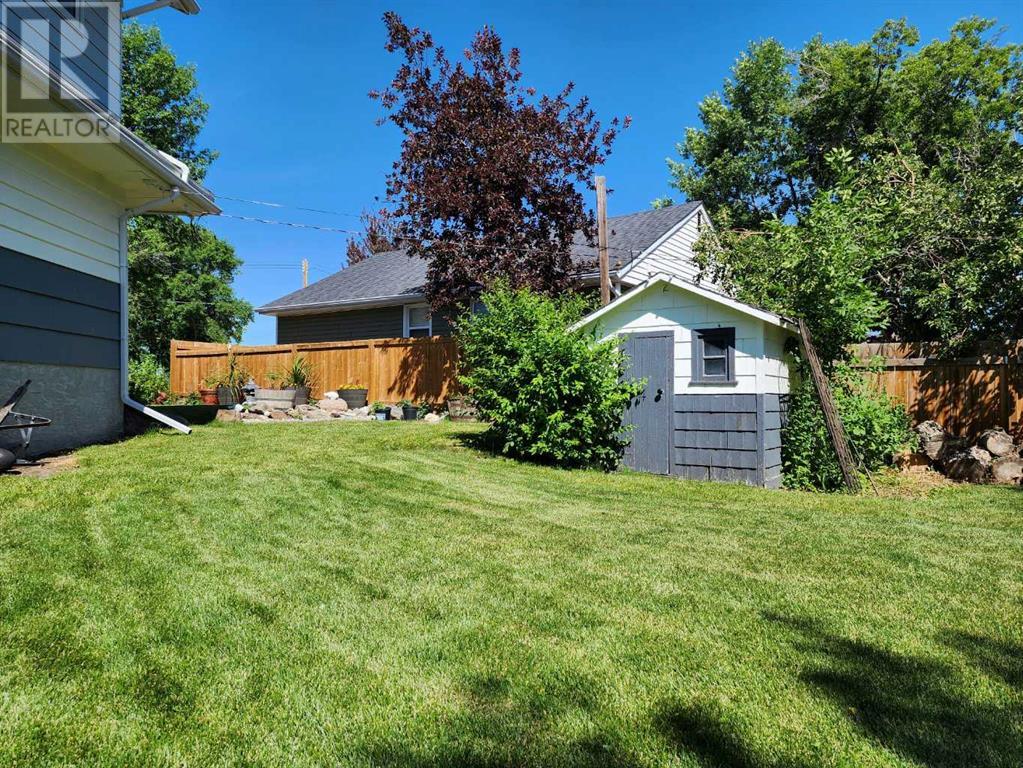 380 47 Avenue W, Claresholm, Alberta  T0L 0T0 - Photo 47 - A2235739