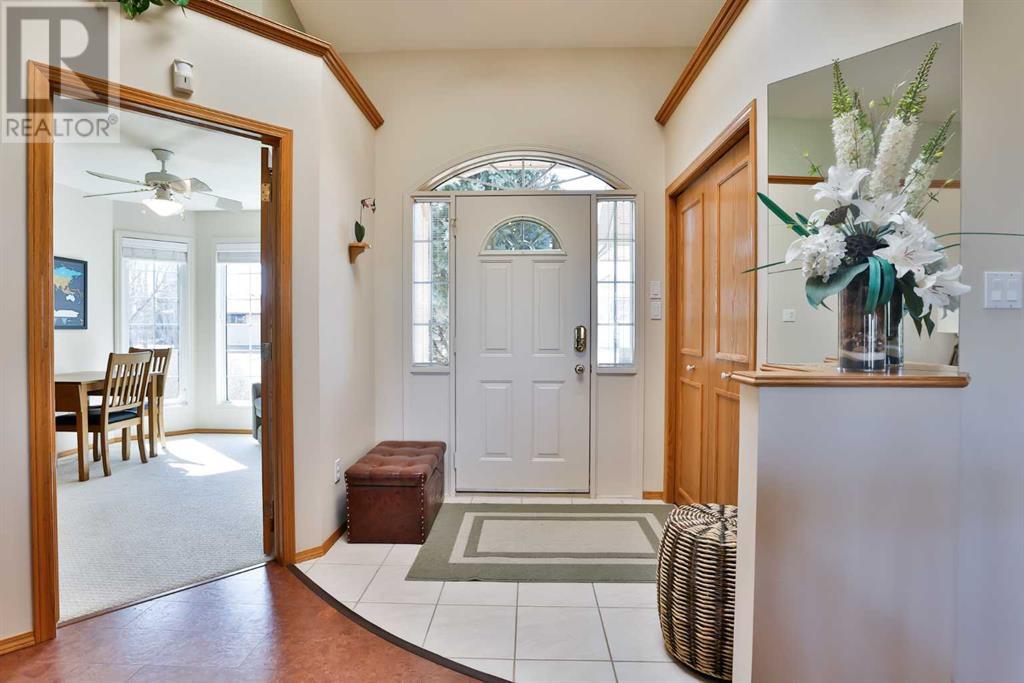 57 Canyon Boulevard W, Lethbridge, Alberta  T1K 6X6 - Photo 5 - A2211624