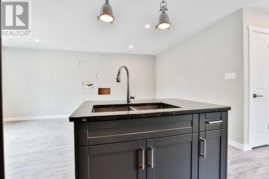 817 8 Avenue S, Lethbridge, Alberta  T1J 1P1 - Photo 7 - A2228595