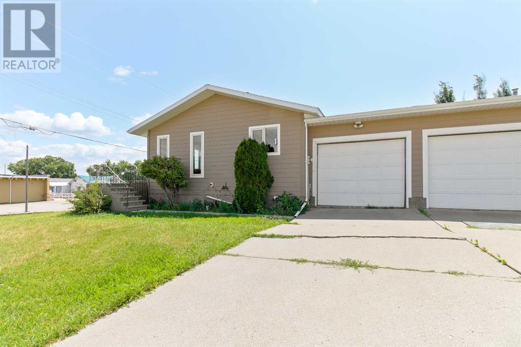 207 1 Street W, Cardston, Alberta  T0K 0K0 - Photo 4 - A2234421