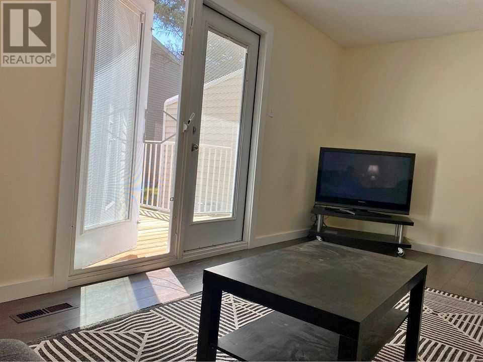 3, 55 Lemoyne Crescent W, Lethbridge, Alberta  T1K 4J7 - Photo 5 - A2238790