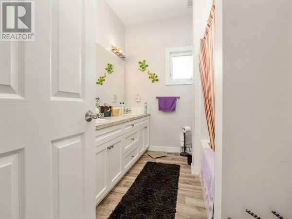 242 1st Street W, Cardston, Alberta  T0K 0K0 - Photo 21 - A2232408