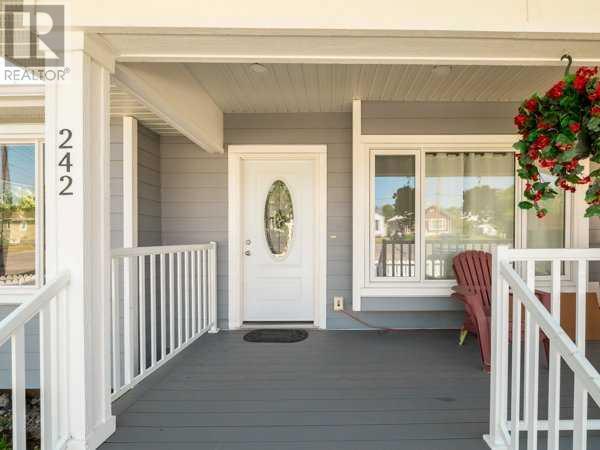 242 1st Street W, Cardston, Alberta  T0K 0K0 - Photo 6 - A2232408