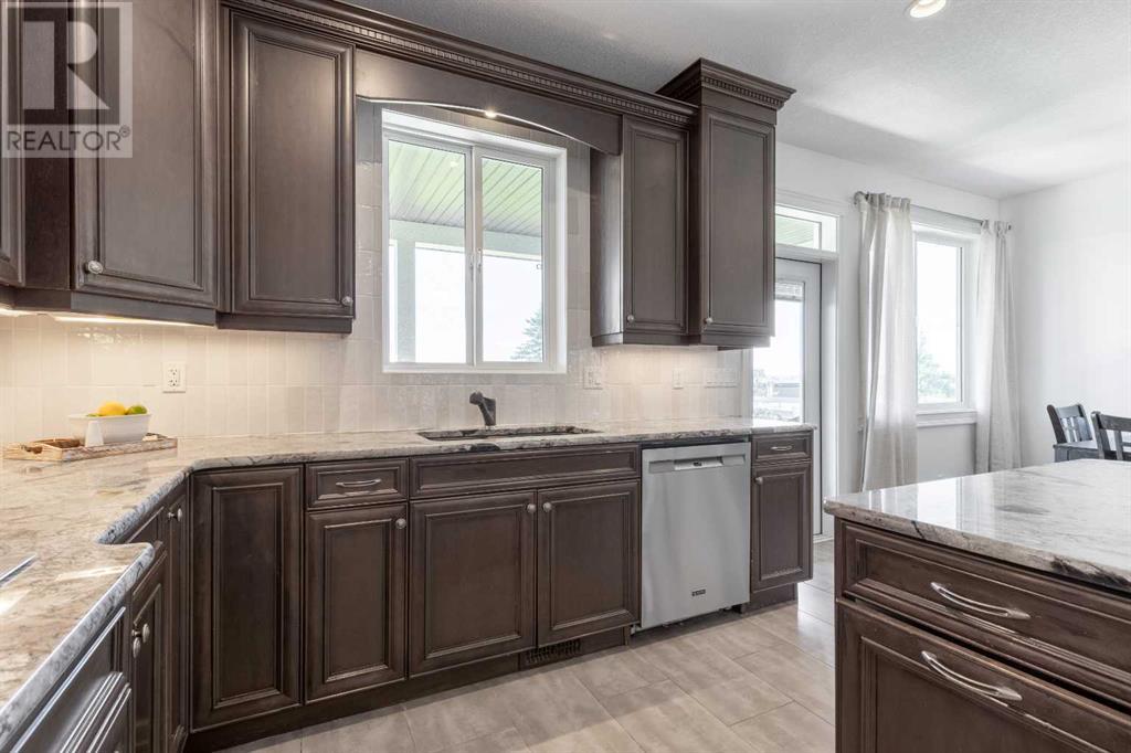 409 Arbourwood Terrace S, Lethbridge, Alberta  T1K 5V8 - Photo 14 - A2238141