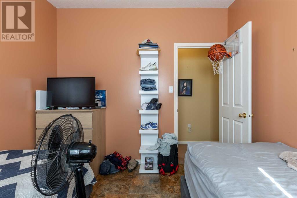 69 N 4 Street W, Magrath, Alberta  T0K 2E0 - Photo 20 - A2232571