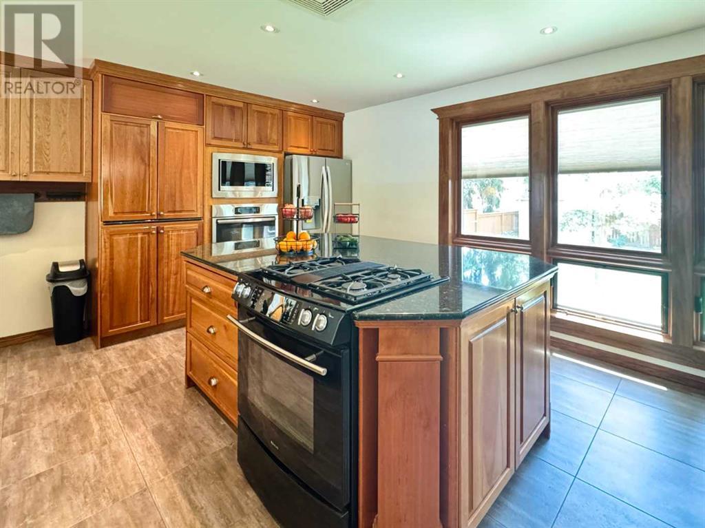 2302 14 Avenue S, Lethbridge, Alberta  T1K 0V5 - Photo 11 - A2238539