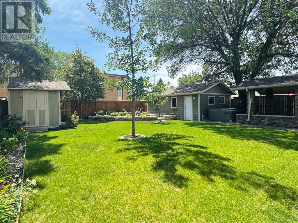 2302 14 Avenue S, Lethbridge, Alberta  T1K 0V5 - Photo 44 - A2238539
