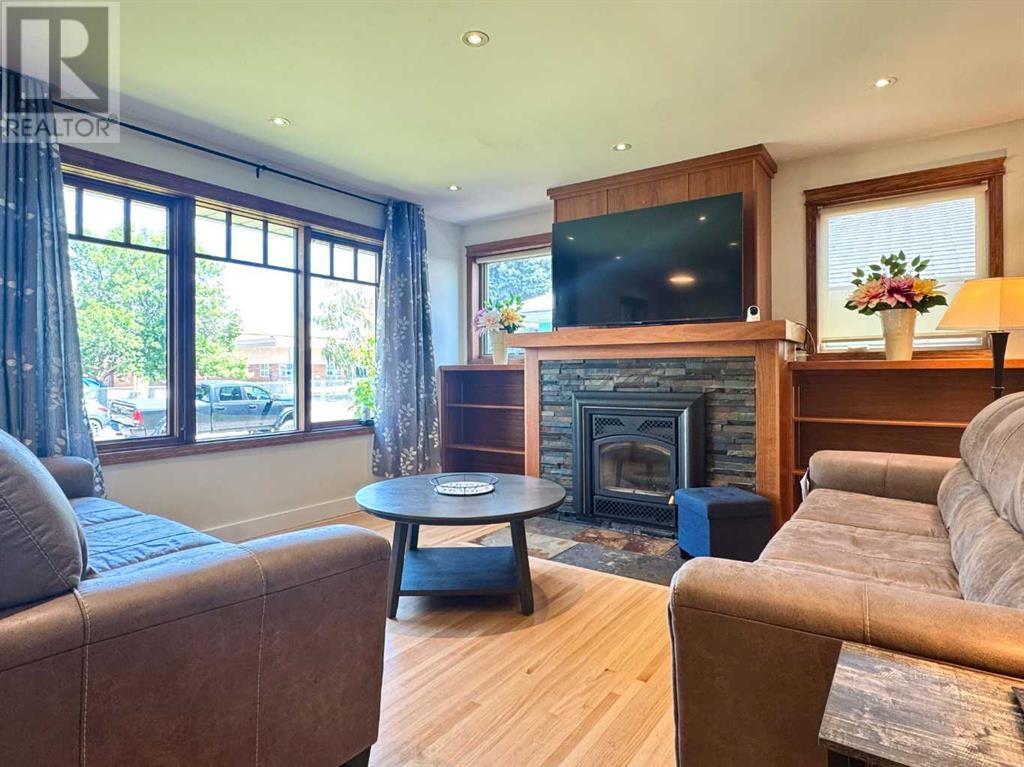 2302 14 Avenue S, Lethbridge, Alberta  T1K 0V5 - Photo 5 - A2238539