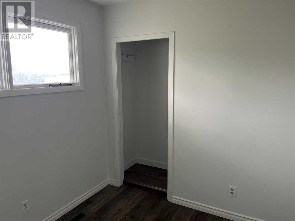 338 4 Avenue E, Bow Island, Alberta  T0K 0G0 - Photo 11 - A2223816