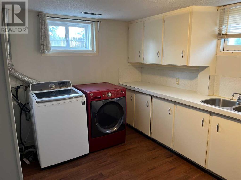 338 4 Avenue E, Bow Island, Alberta  T0K 0G0 - Photo 21 - A2223816