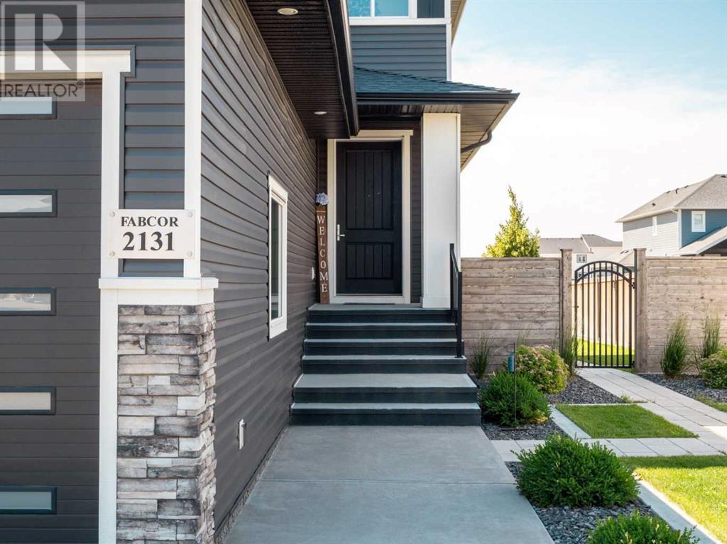 2131 Cottonwood Drive, Coaldale, Alberta  T1M 0A6 - Photo 3 - A2238505