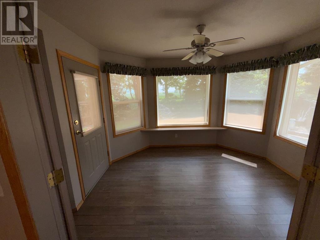 233 Fairway Drive, Coaldale, Alberta  T1M 1H2 - Photo 10 - A2238749