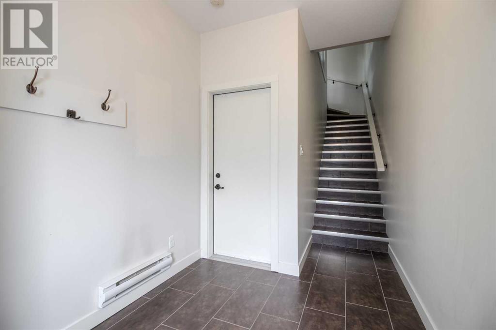 1, 270 Couleesprings Terrace S, Lethbridge, Alberta  T1K 5P1 - Photo 5 - A2210147
