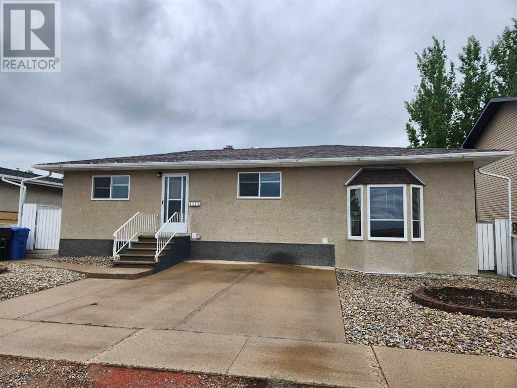 1112 44 Avenue N, Lethbridge, Alberta