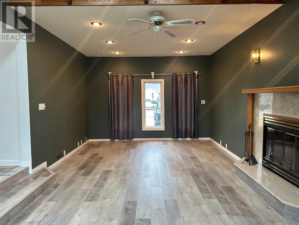 5610 56 Street, Taber, Alberta  T1G 1L4 - Photo 9 - A2233237