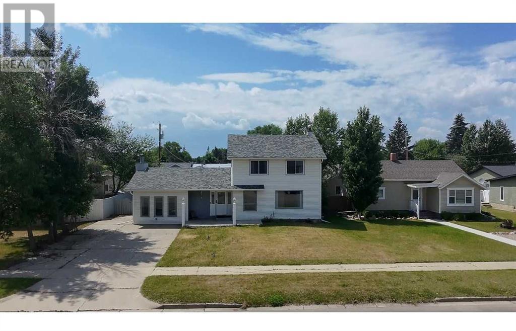 5610 56 Street, Taber, Alberta  T1G 1L4 - Photo 2 - A2233237