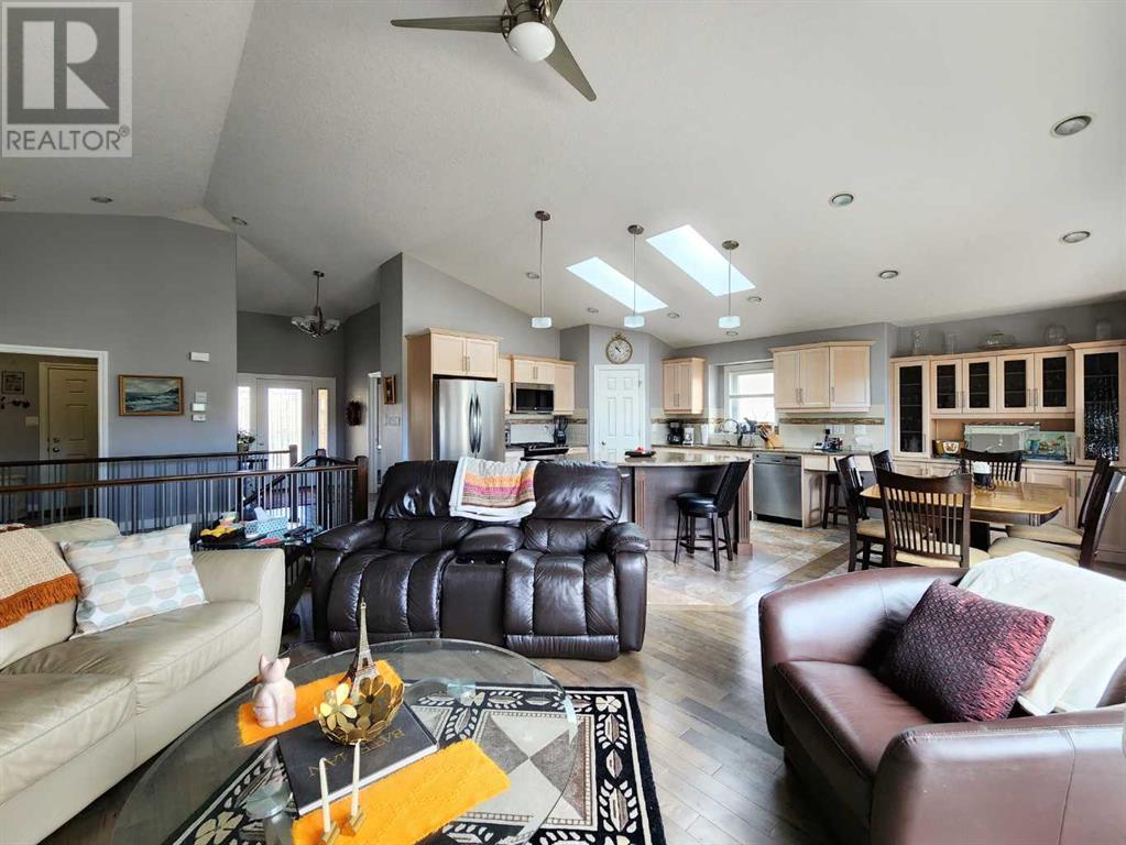 295 Canyon Boulevard W, Lethbridge, Alberta  T1K 6V2 - Photo 11 - A2207300
