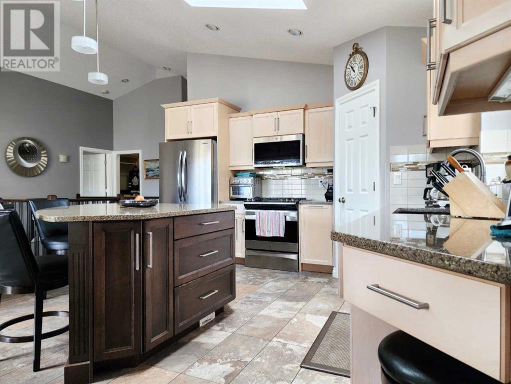 295 Canyon Boulevard W, Lethbridge, Alberta  T1K 6V2 - Photo 14 - A2207300