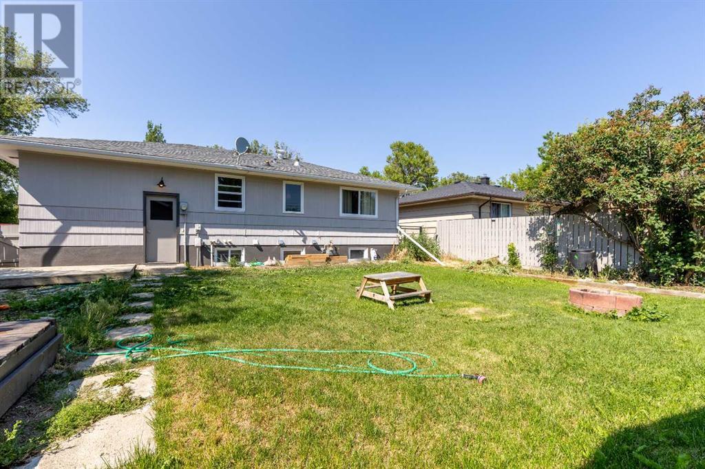 1910 12 Avenue S, Lethbridge, Alberta  T1K 0N6 - Photo 32 - A2238042