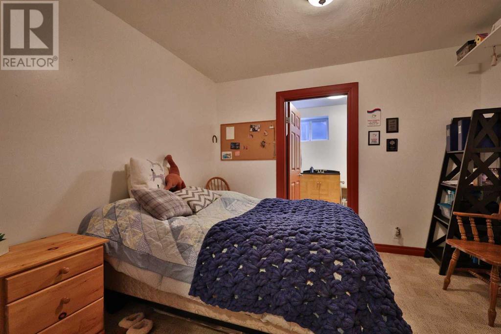 854 3 Street W, Cardston, Alberta  T0K 0K0 - Photo 23 - A2236164