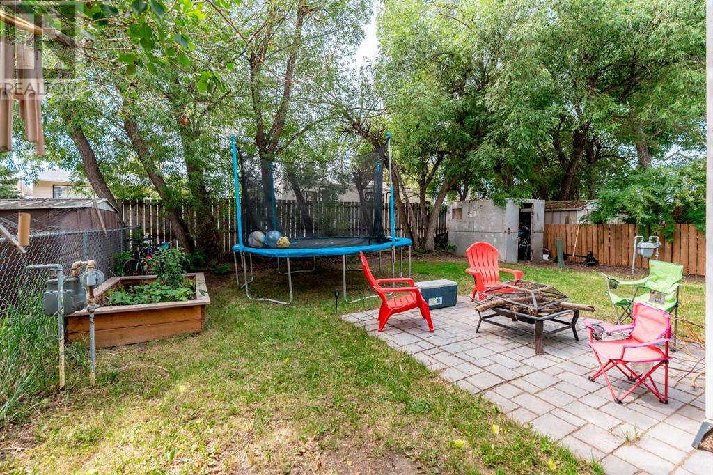 32, 895 Elizabeth Street, Pincher Creek, Alberta  T0K 1W0 - Photo 27 - A2236547