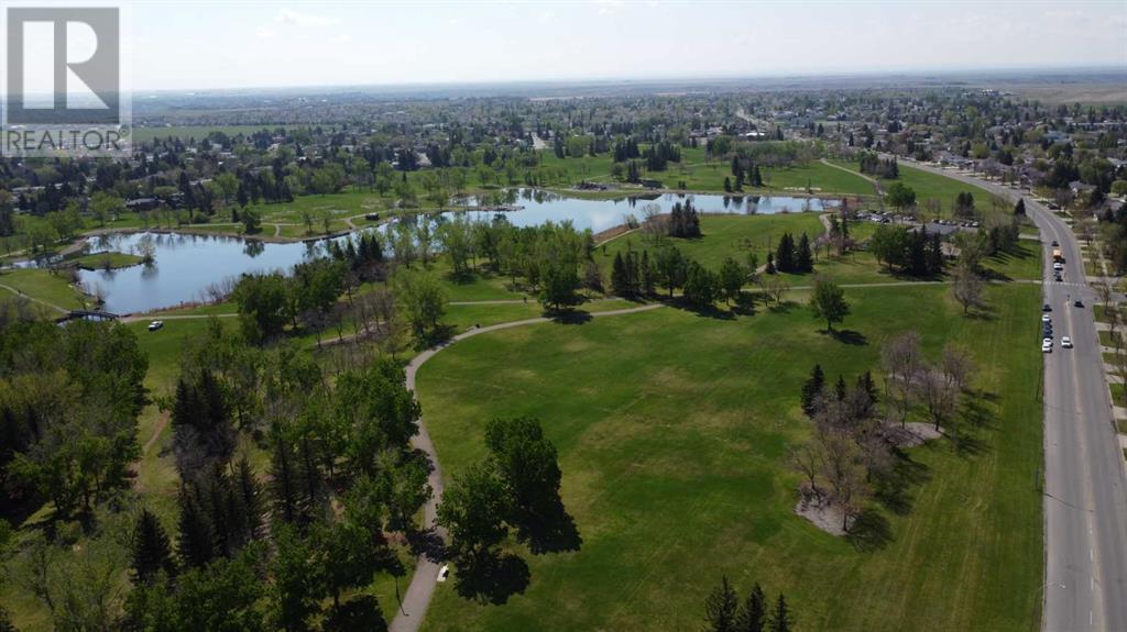 303, 405 Columbia Boulevard W, Lethbridge, Alberta