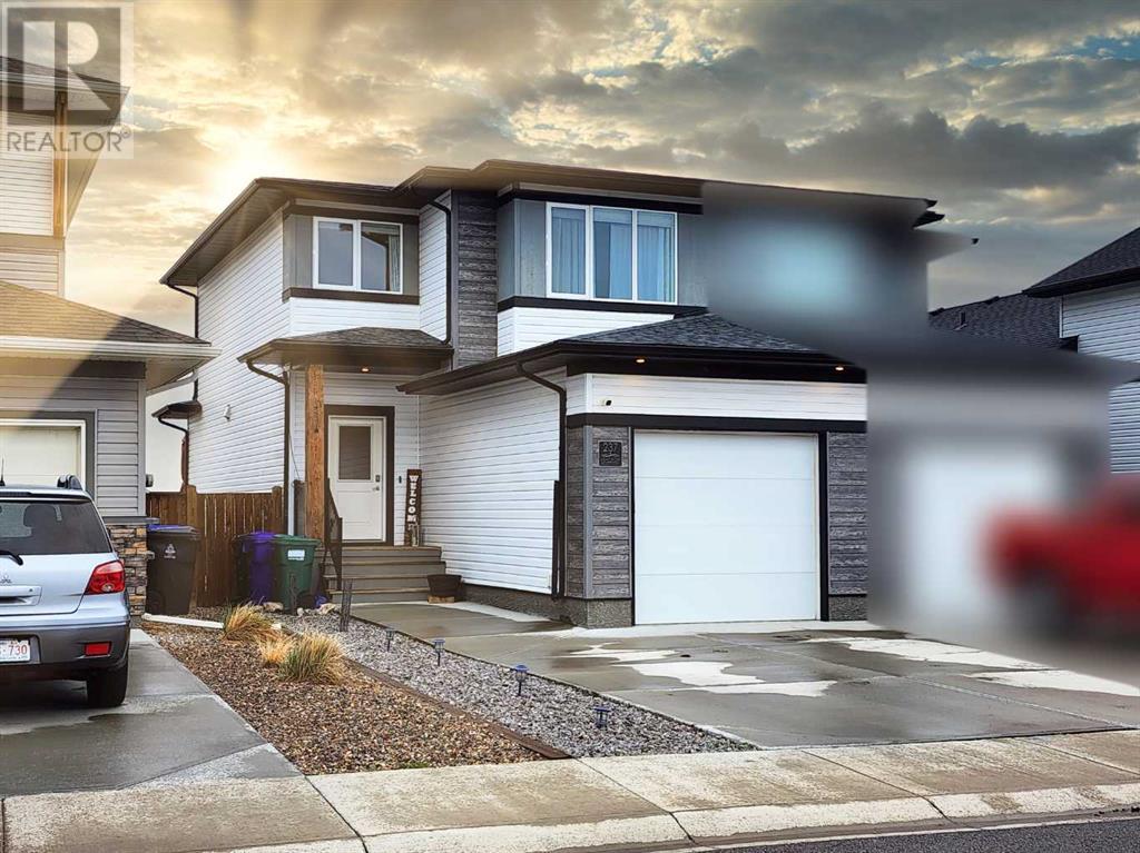 237 Crocus Terrace W, Lethbridge, Alberta