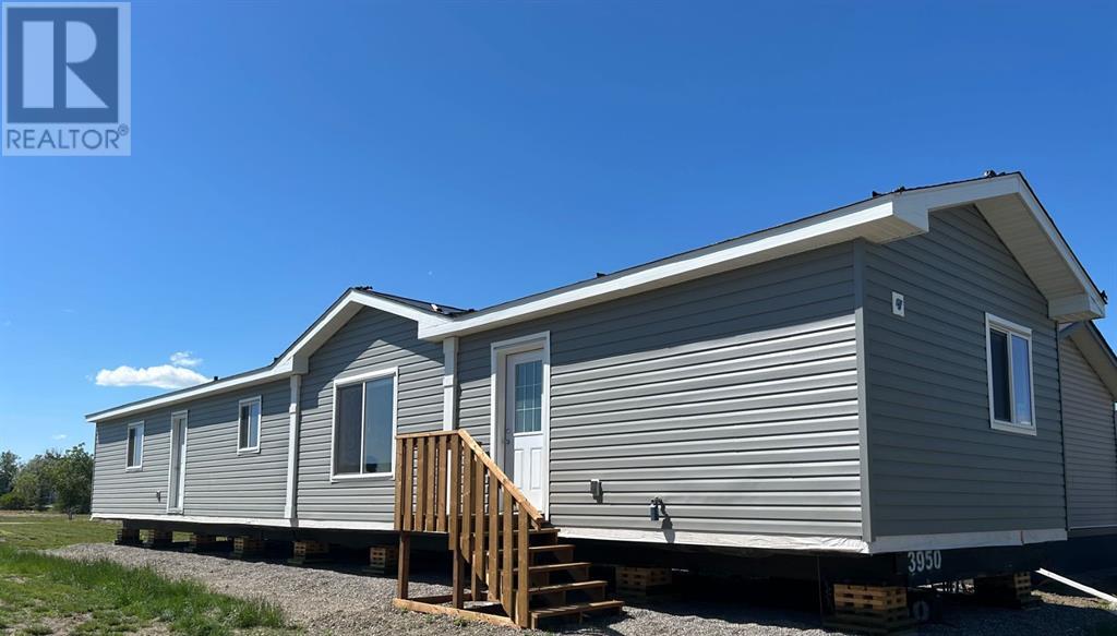 2002 Sunflower Crescent, Coaldale, Alberta
