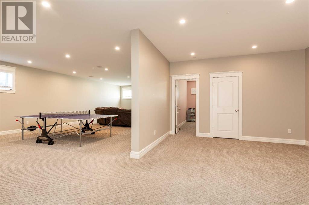 1 Edgemoor Way W, Lethbridge, Alberta  T1J 5R6 - Photo 23 - A2238937