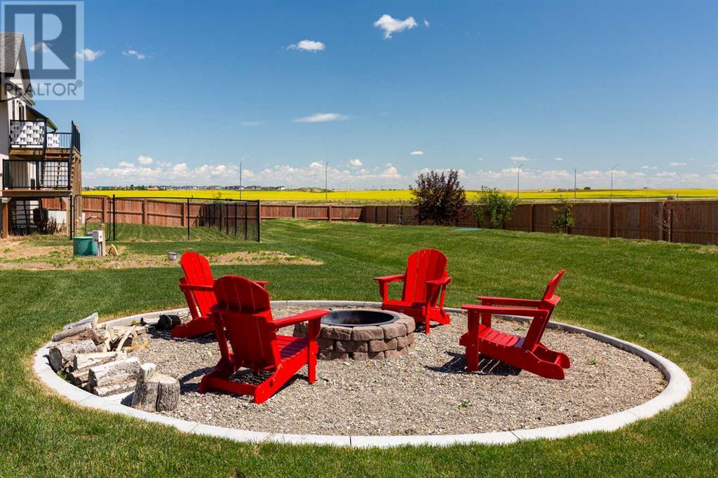 1 Edgemoor Way W, Lethbridge, Alberta  T1J 5R6 - Photo 32 - A2238937
