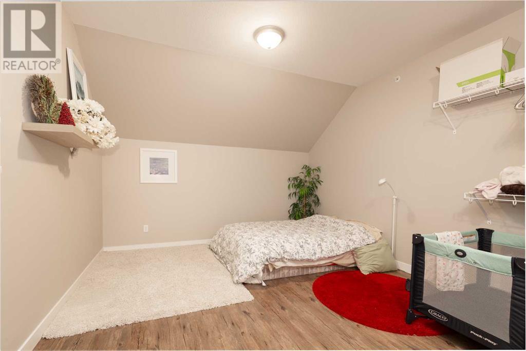 1 Edgemoor Way W, Lethbridge, Alberta  T1J 5R6 - Photo 42 - A2238937