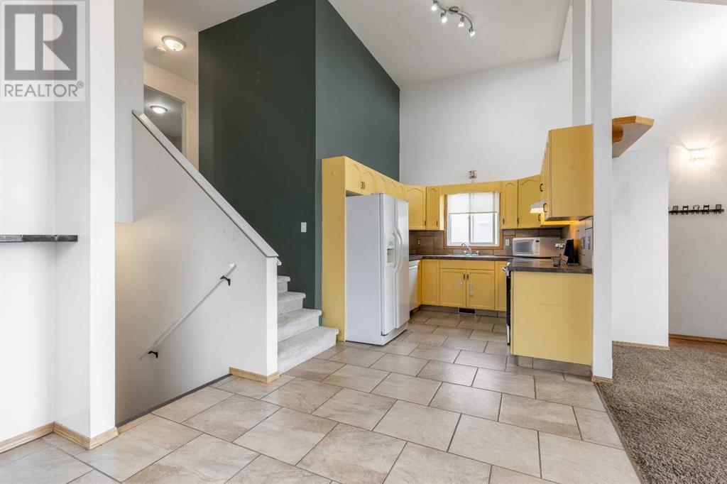42 Assiniboia Way W, Lethbridge, Alberta  T1K 6X3 - Photo 11 - A2238078