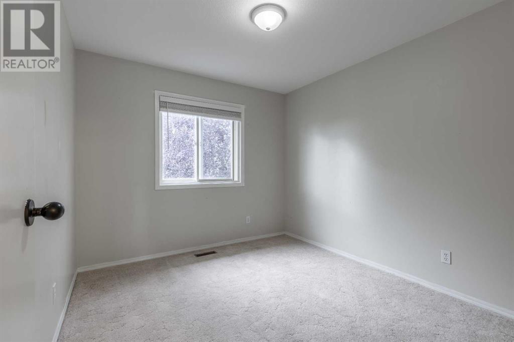 42 Assiniboia Way W, Lethbridge, Alberta  T1K 6X3 - Photo 18 - A2238078