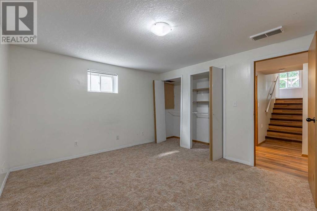 42 Assiniboia Way W, Lethbridge, Alberta  T1K 6X3 - Photo 26 - A2238078