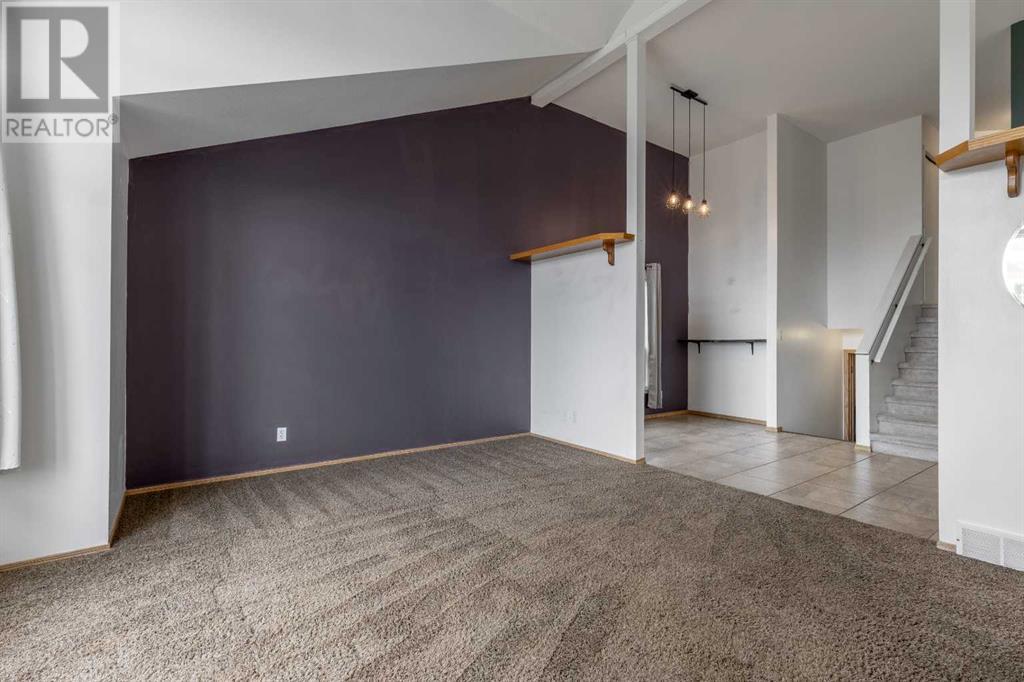 42 Assiniboia Way W, Lethbridge, Alberta  T1K 6X3 - Photo 8 - A2238078