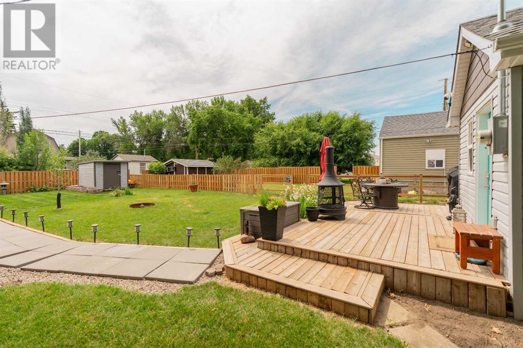 305 53 Avenue E, Claresholm, Alberta  T0L 0T0 - Photo 29 - A2237999