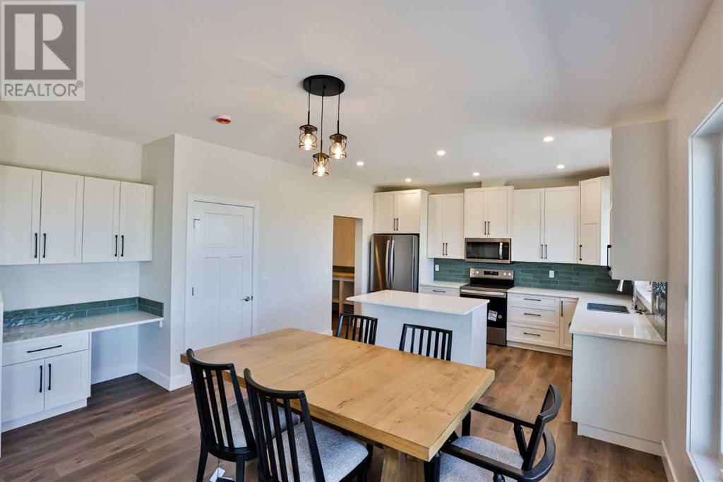 714 Fairways Drive, Vulcan, Alberta  T0L 2B0 - Photo 10 - A2236190