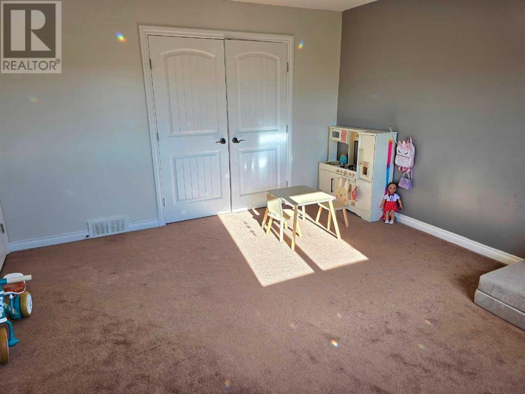 1104 6 Street W, Barnwell, Alberta  T0K 0B0 - Photo 7 - A2238994