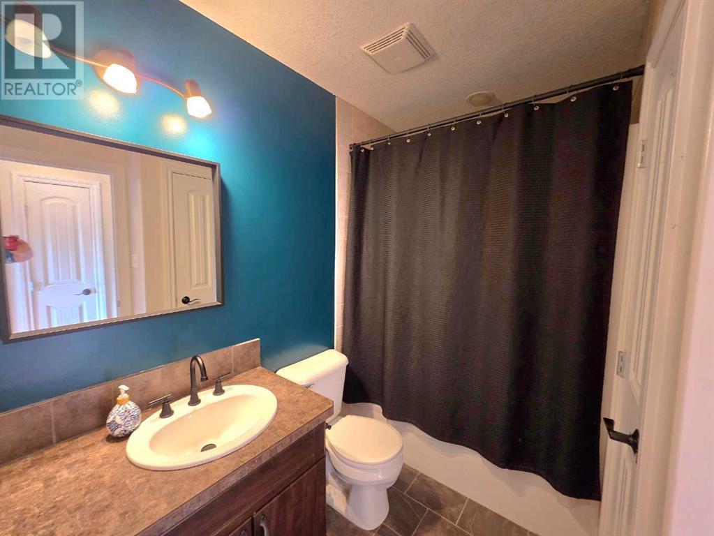1104 6 Street W, Barnwell, Alberta  T0K 0B0 - Photo 8 - A2238994