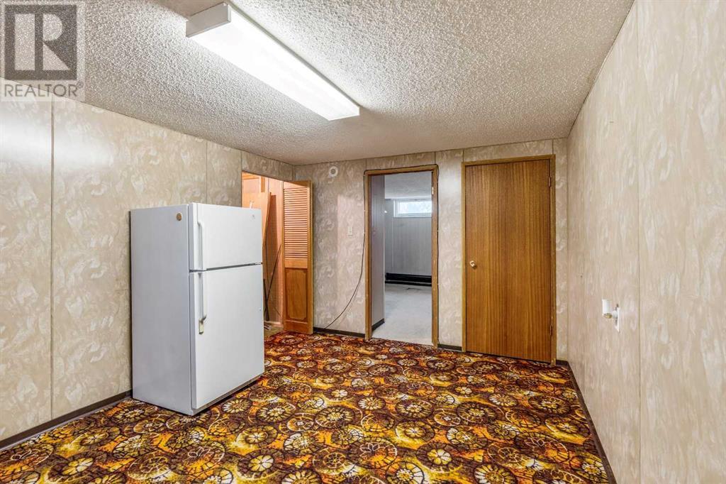 1802 11 Avenue N, Lethbridge, Alberta  T1H 1N2 - Photo 32 - A2238150