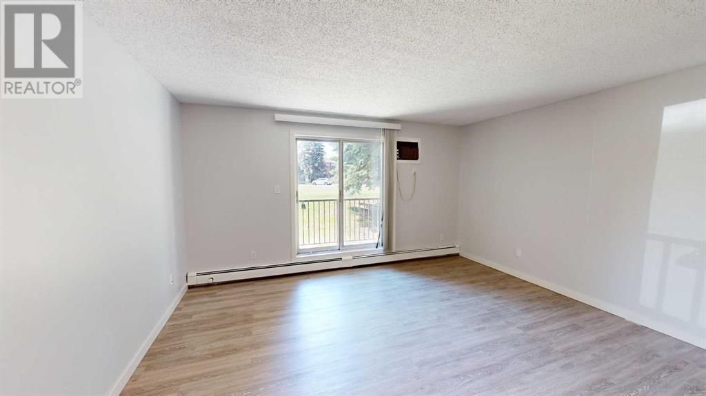 101, 405 Columbia Boulevard W, Lethbridge, Alberta  T1K 5R6 - Photo 3 - A2238560