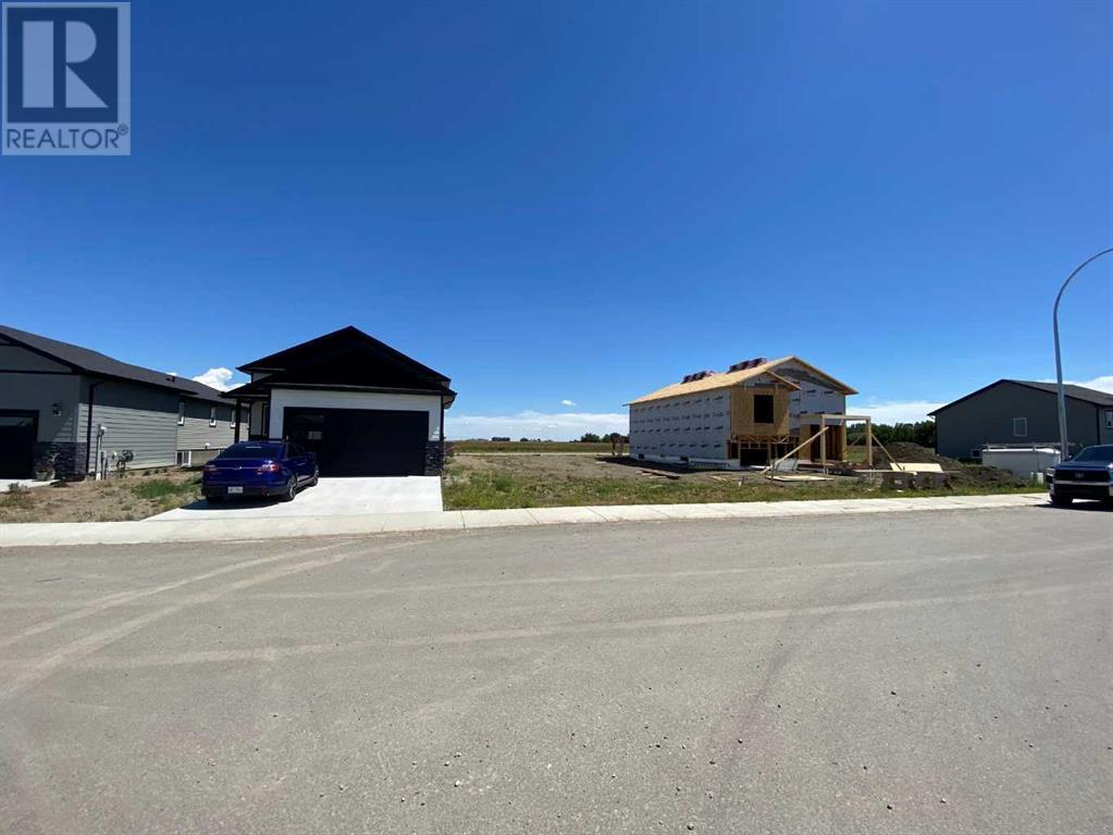 1909 Parkside Way, Coaldale, Alberta  T1M 0E8 - Photo 3 - A2239476