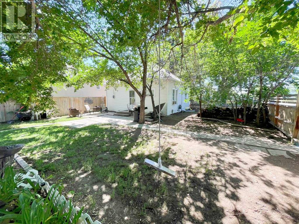 645 16 Street N, Lethbridge, Alberta  T1H 3B1 - Photo 15 - A2239411