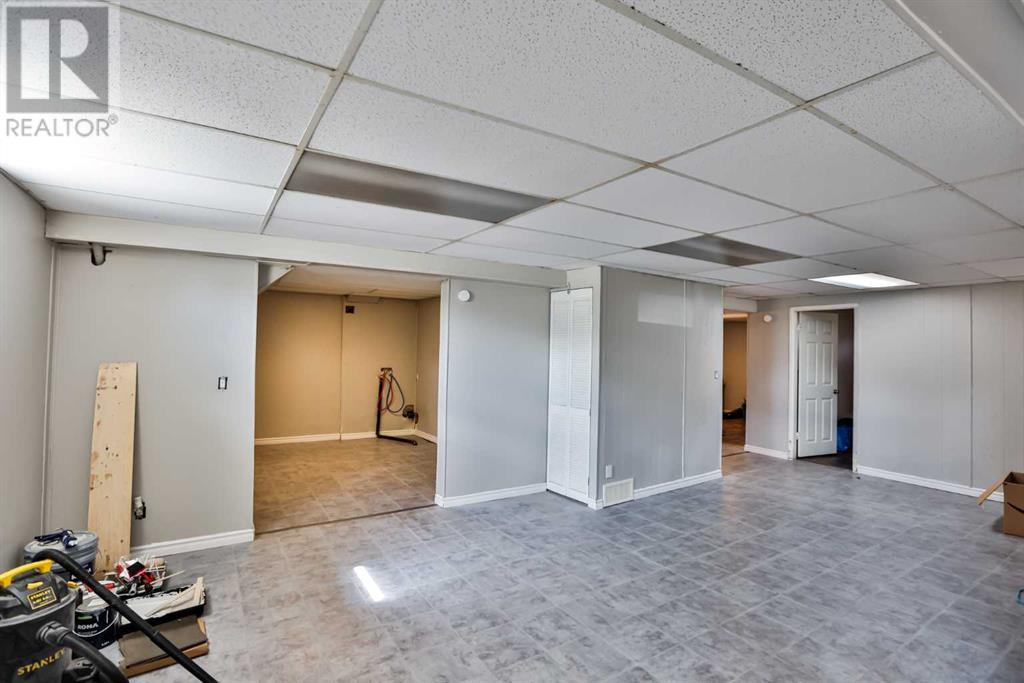 1301 9 Avenue N, Lethbridge, Alberta  T1H 1H3 - Photo 20 - A2239449