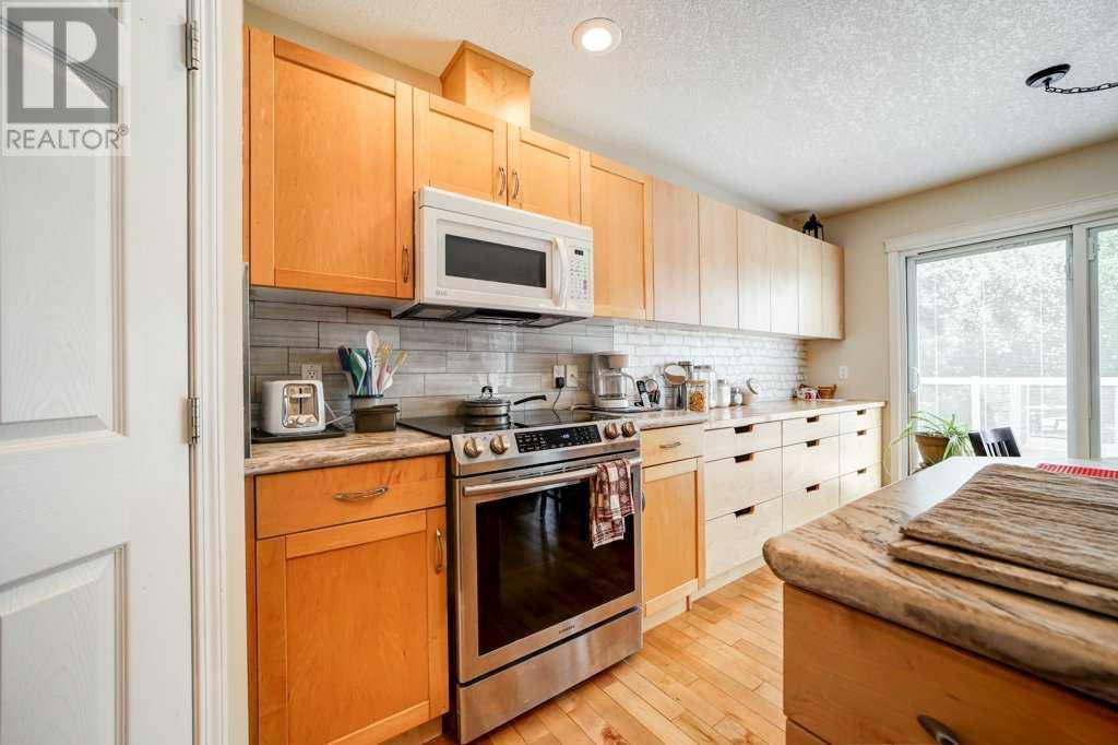 34 Fairway Village, Taber, Alberta  T1G 1G2 - Photo 9 - A2238050