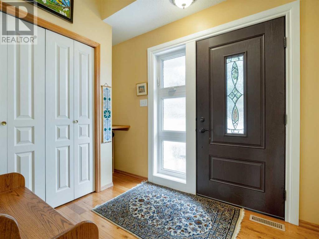 35 Fairmont Place S, Lethbridge, Alberta  T1K 7G2 - Photo 4 - A2239520