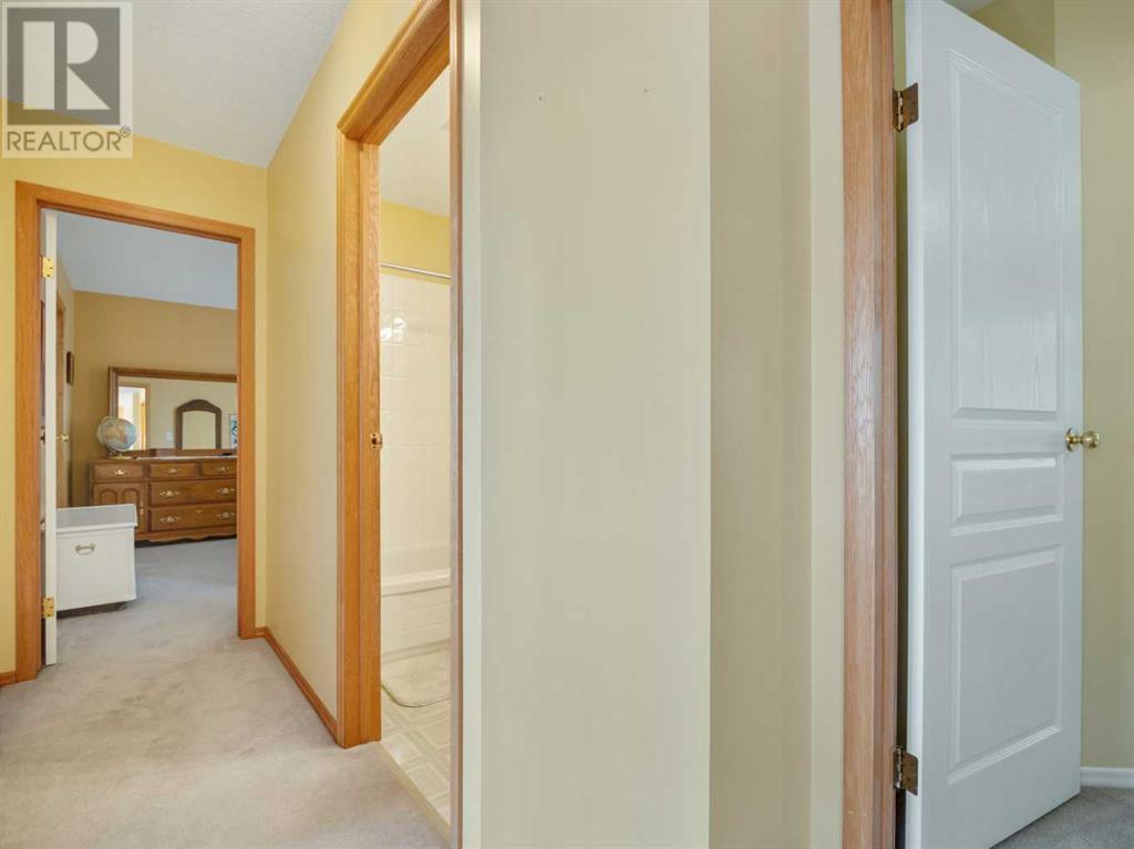 35 Fairmont Place S, Lethbridge, Alberta  T1K 7G2 - Photo 21 - A2239520