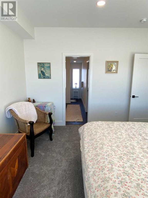 320 Grassland Boulevard W, Lethbridge, Alberta  T1J 5V1 - Photo 12 - A2238476