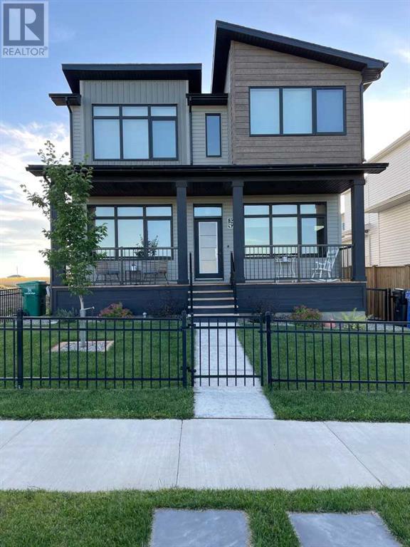 320 Grassland Boulevard W, Lethbridge, Alberta  T1J 5V1 - Photo 2 - A2238476