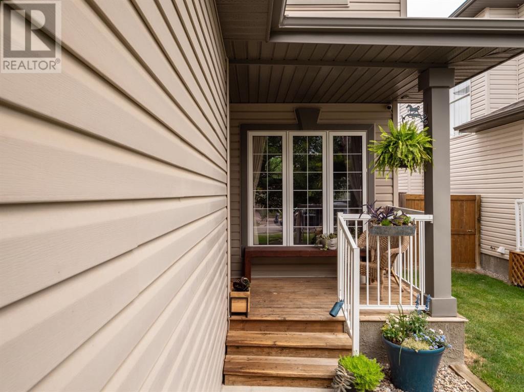 506 Gateway Crescent S, Lethbridge, Alberta  T1K 5C3 - Photo 3 - A2237864